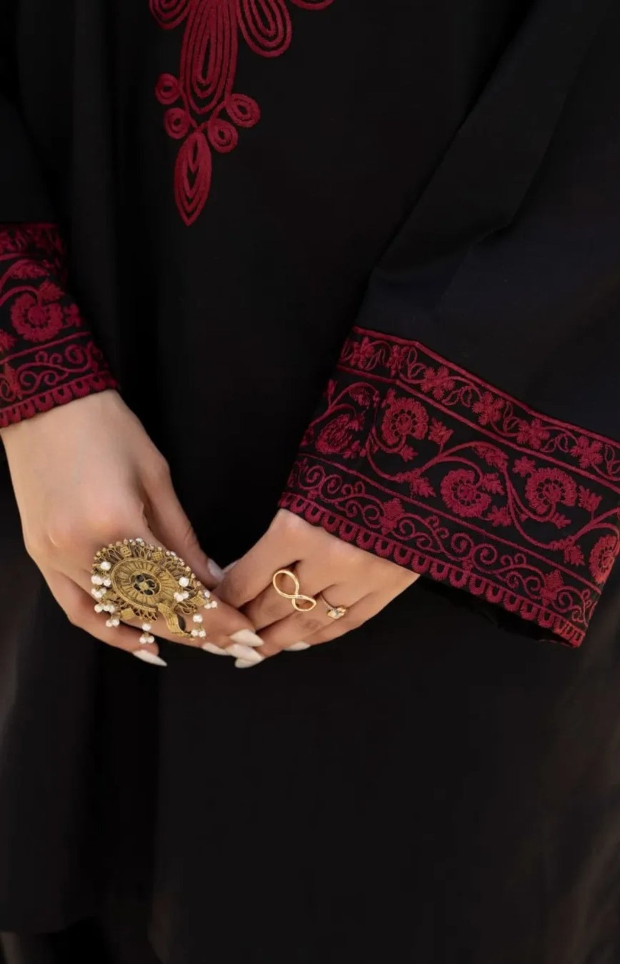 Luxury Embroidered 3-Piece Suit