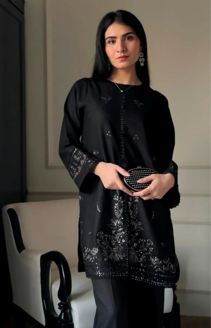 JENIFER EMBROIDED 2PC